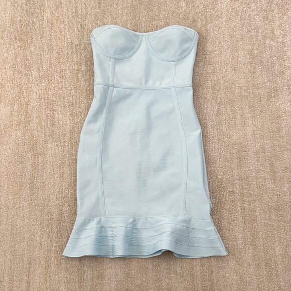 PrettyLittleThing Dresses & Skirts - PrettyLittleThing Blue Bodycon Mini Dress US 0
